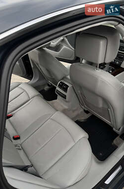 Седан Audi A6 2014 в 