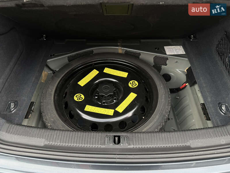 Седан Audi A6 2014 в Лубнах