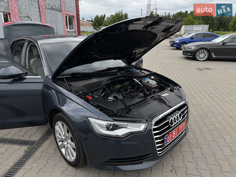 Седан Audi A6 2014 в Лубнах