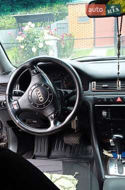 Седан Audi A6 2001 в 