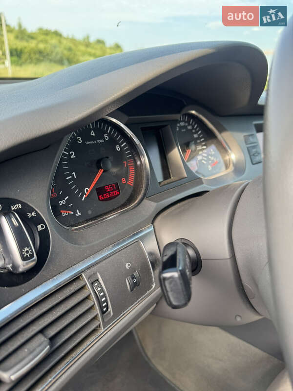 Седан Audi A6 2004 в Львове