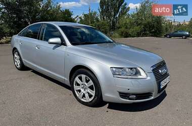 Седан Audi A6 2004 в 