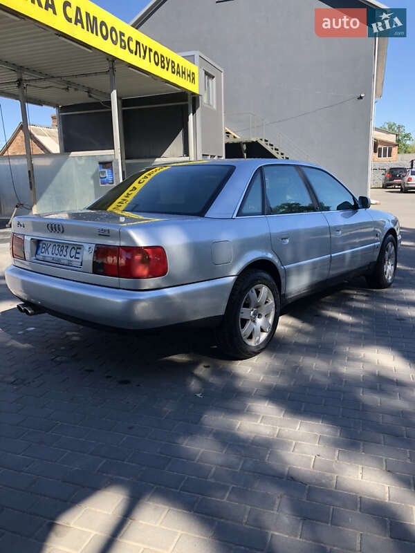 Седан Audi A6 1996 в Луцке