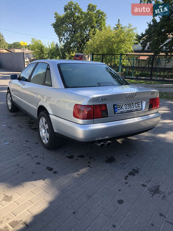 Седан Audi A6 1996 в Луцке