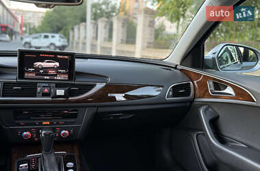 Седан Audi A6 2015 в 