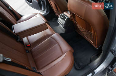 Седан Audi A6 2017 в 