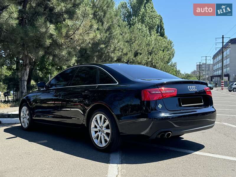 Седан Audi A6 2012 в Одессе
