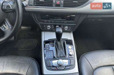 Седан Audi A6 2015 в 