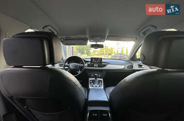 Седан Audi A6 2015 в 