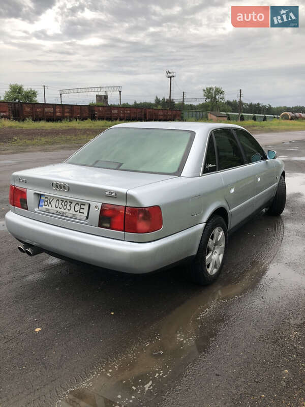 Седан Audi A6 1996 в Луцке