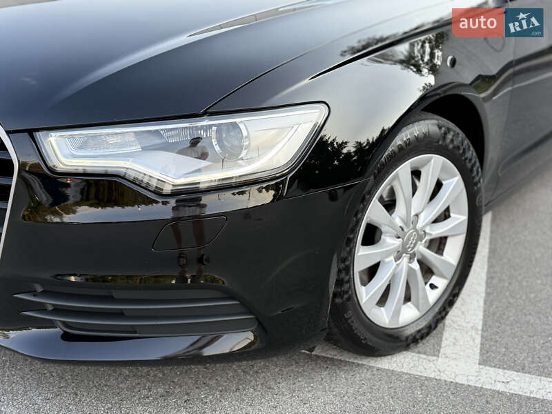Седан Audi A6 2012 в Киеве