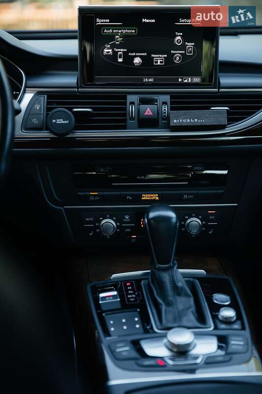 Седан Audi A6 2015 в Івано-Франківську