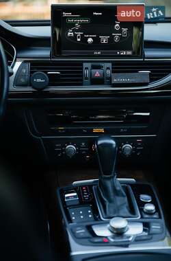 Седан Audi A6 2015 в 