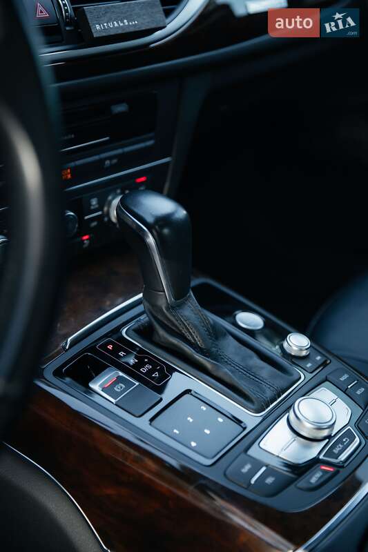 Седан Audi A6 2015 в Івано-Франківську