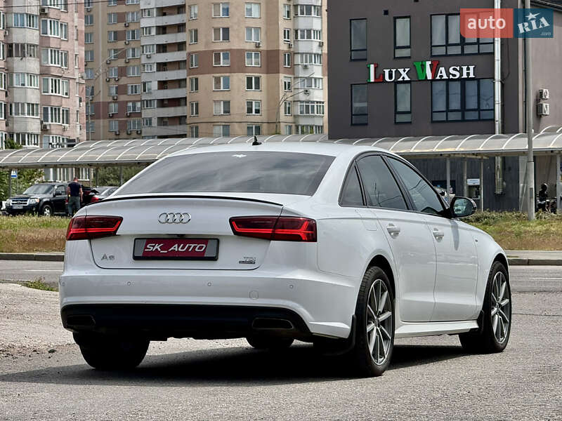 Седан Audi A6 2017 в Киеве