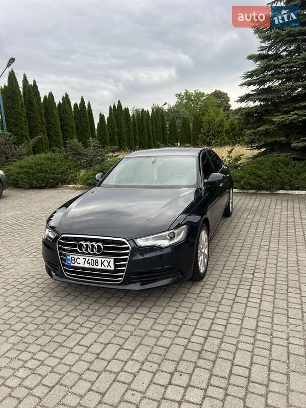 Седан Audi A6 2013 в 