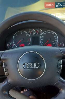 Универсал Audi A6 2003 в 