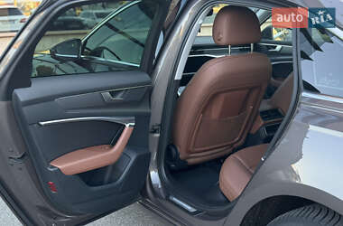 Седан Audi A6 2020 в 