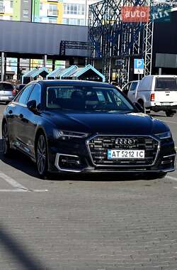 Седан Audi A6 2018 в 