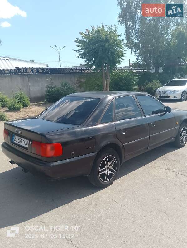 Седан Audi A6 1995 в Кременчуці
