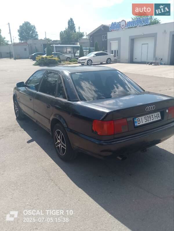 Седан Audi A6 1995 в Кременчуці