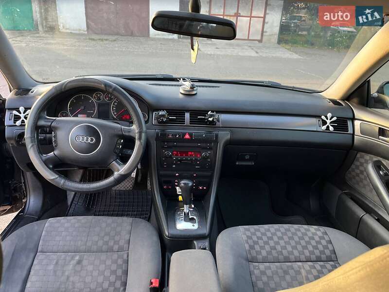 Седан Audi A6 2002 в Виноградове