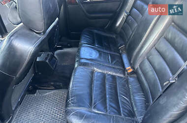 Седан Audi A6 1995 в 