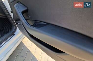 Седан Audi A6 2016 в 