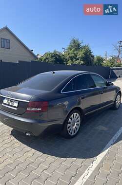 Седан Audi A6 2004 в 