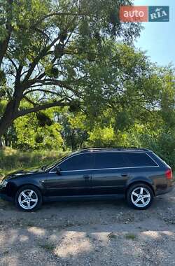 Универсал Audi A6 2001 в 