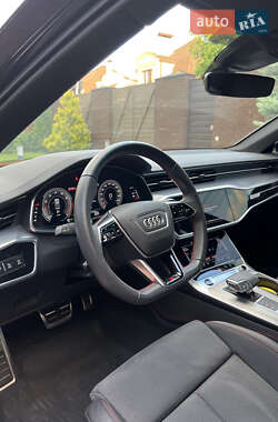Седан Audi A6 2022 в 