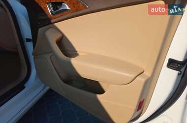 Седан Audi A6 2014 в 