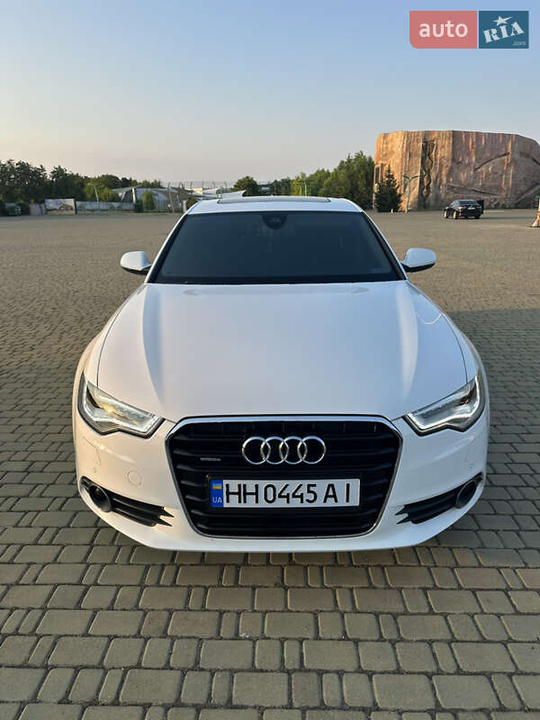 Седан Audi A6 2014 в Одессе