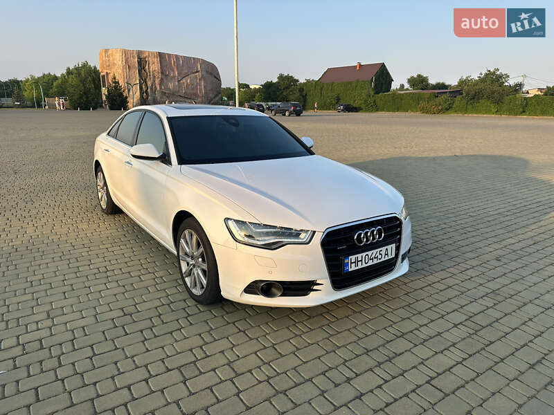 Седан Audi A6 2014 в Одессе