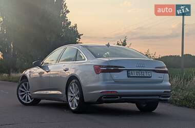 Седан Audi A6 2019 в 