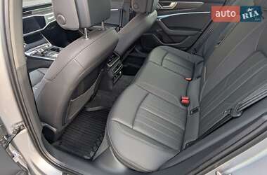 Седан Audi A6 2019 в 