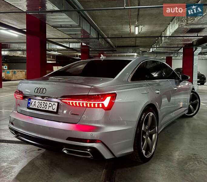 Седан Audi A6 2018 в Киеве