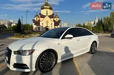 Седан Audi A6 2015 в 