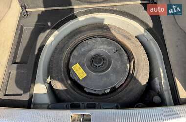 Универсал Audi A6 2004 в 