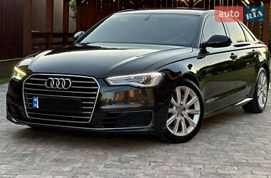 Седан Audi A6 2015 в Ужгороді