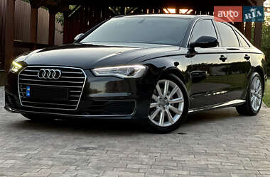 Седан Audi A6 2015 в 