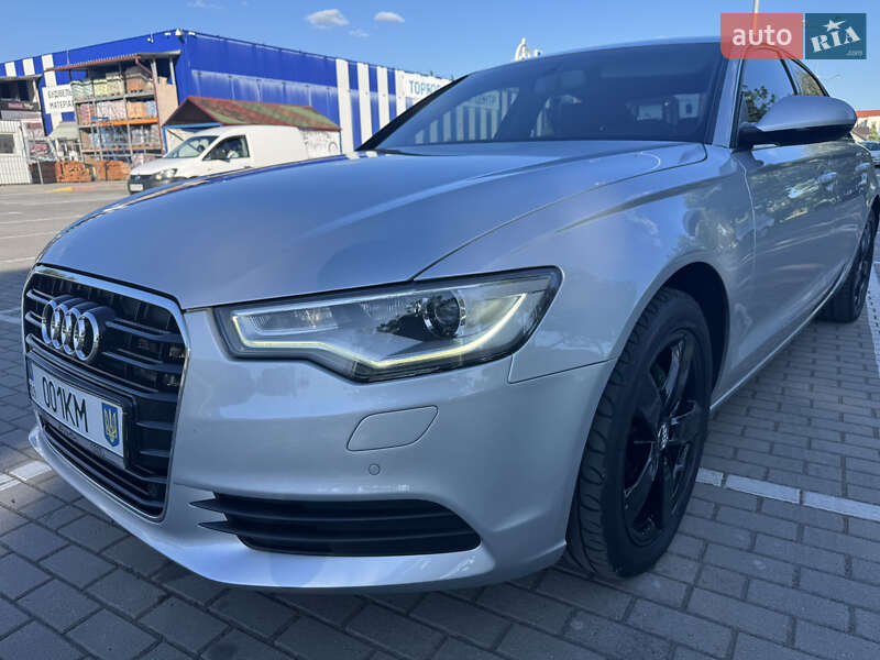Седан Audi A6 2011 в 