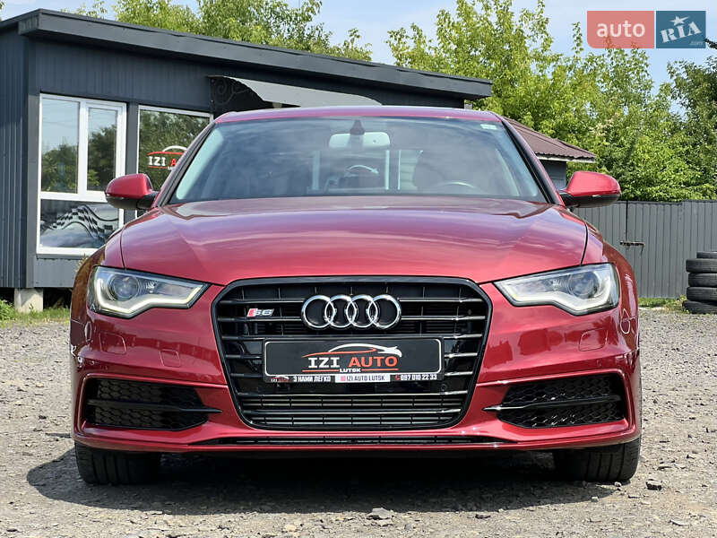 Седан Audi A6 2014 в Луцке