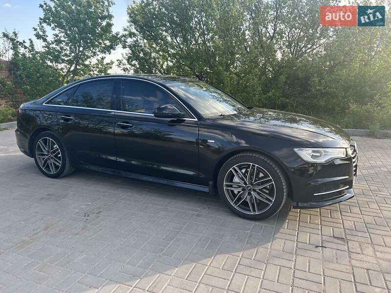 Седан Audi A6 2017 в Кропивницком