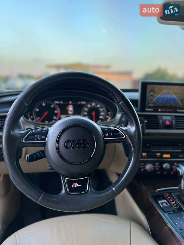 Седан Audi A6 2014 в Киеве