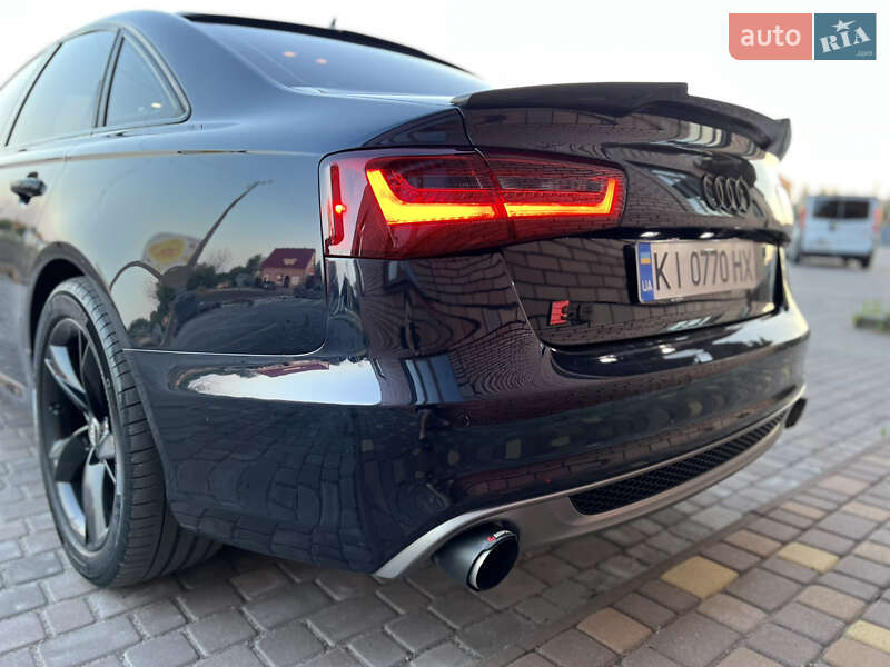 Седан Audi A6 2014 в Киеве