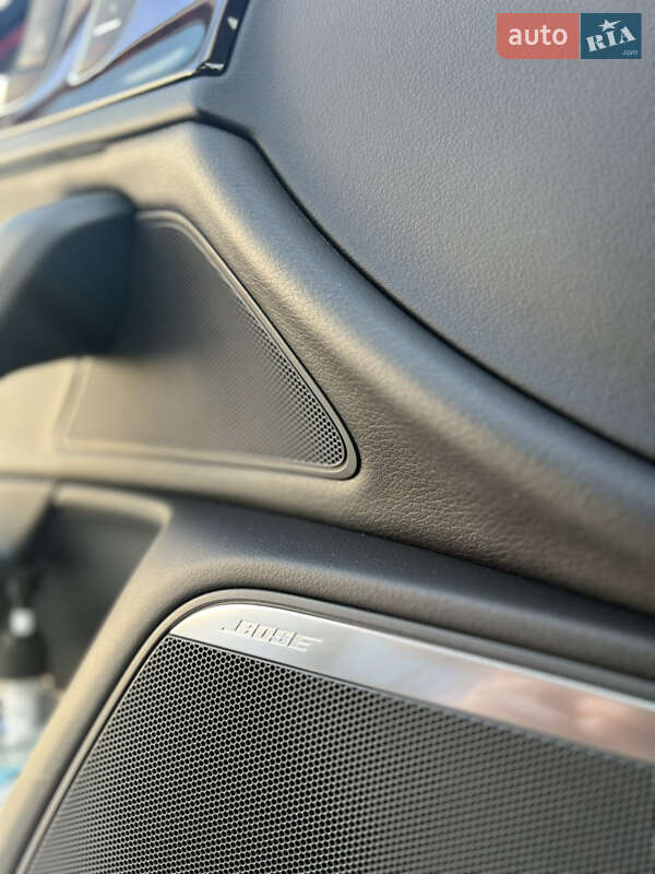 Седан Audi A6 2017 в Киеве