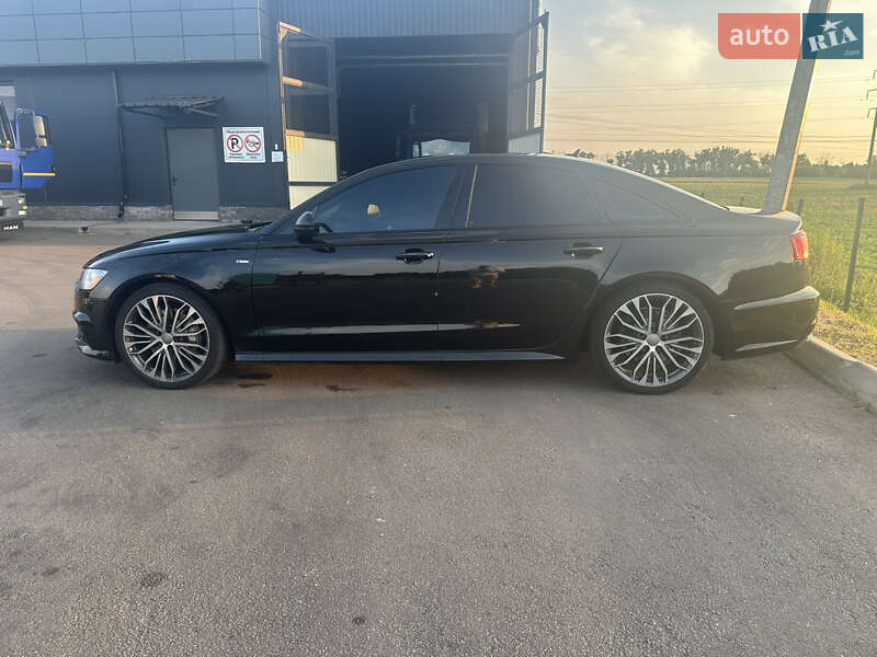 Седан Audi A6 2016 в Киеве