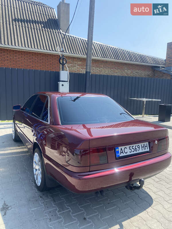 Седан Audi A6 1996 в Луцьку