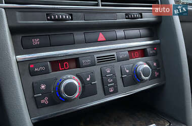 Седан Audi A6 2004 в 